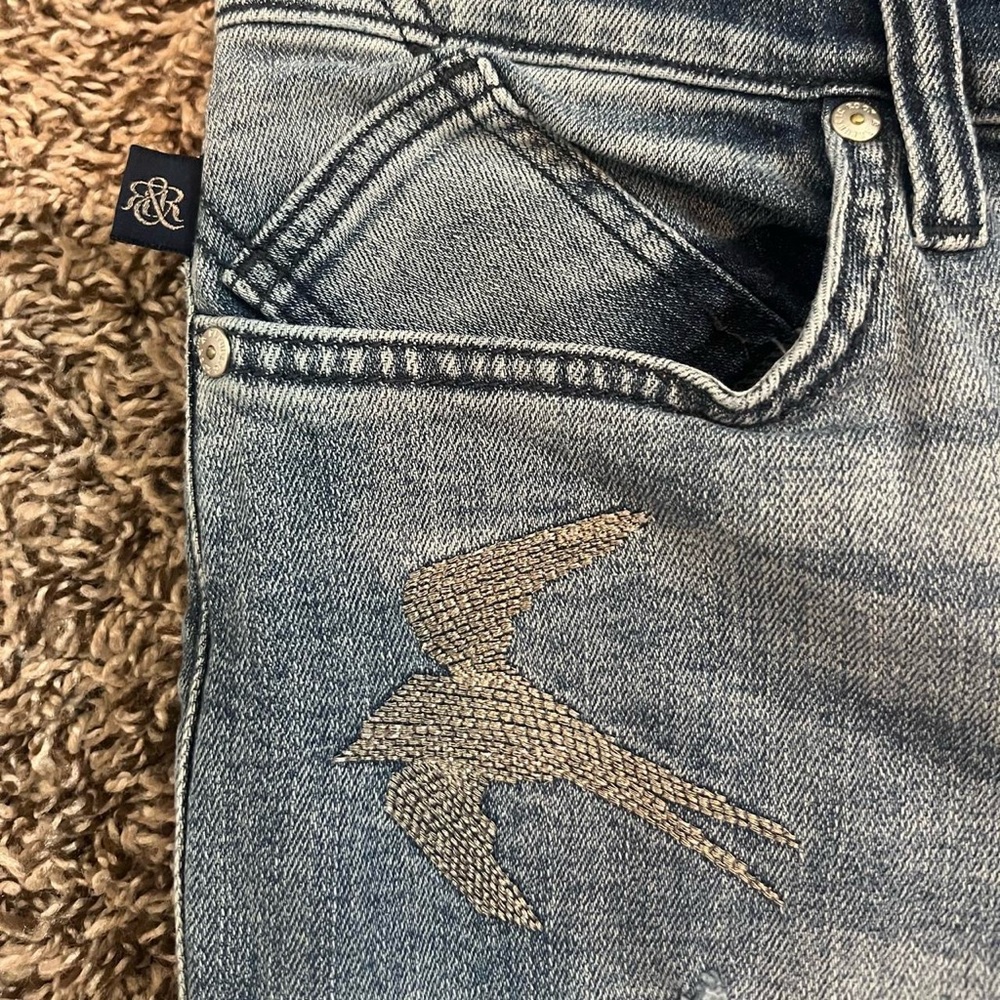 Rock and republic faded ripped embroidered 2000s skinny jeans (no longer made)